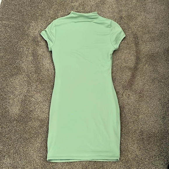Spring time Mini dress. - Picture 1 of 2
